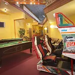 Le Montana Hotel