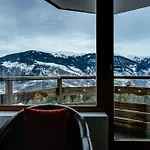 Le Montana Hotel